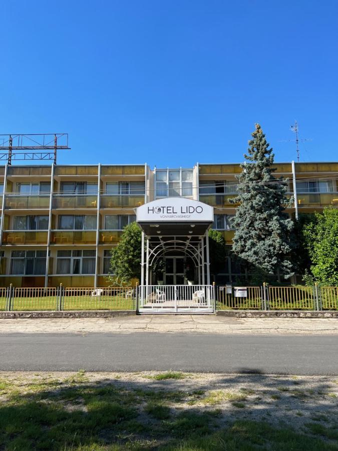Retro Lido - Vonyarcvashegy Hotel Eksteriør billede